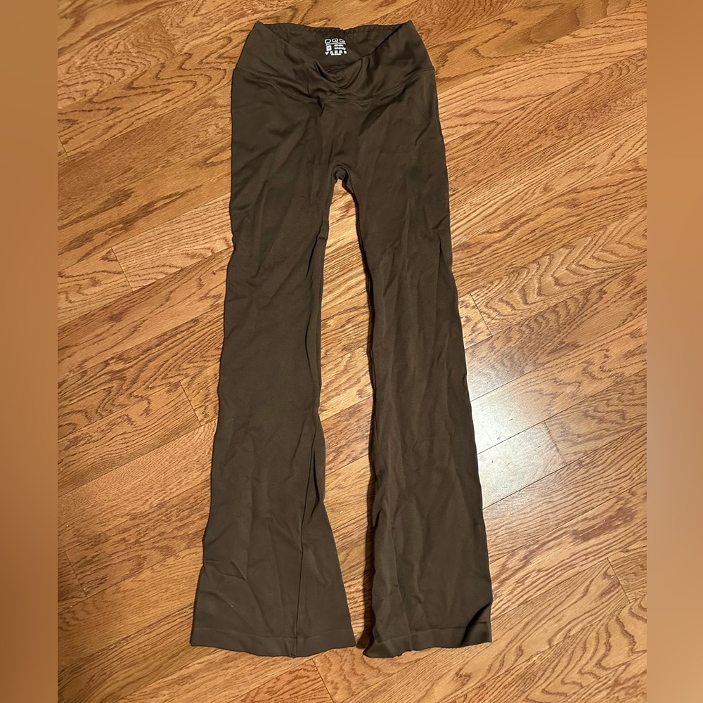 OQQ Brown Flared Yoga Pants